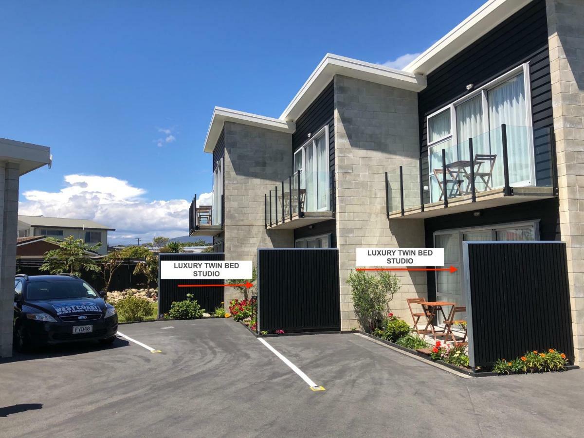 Carters By The Sea Motel Carters Beach Exterior photo